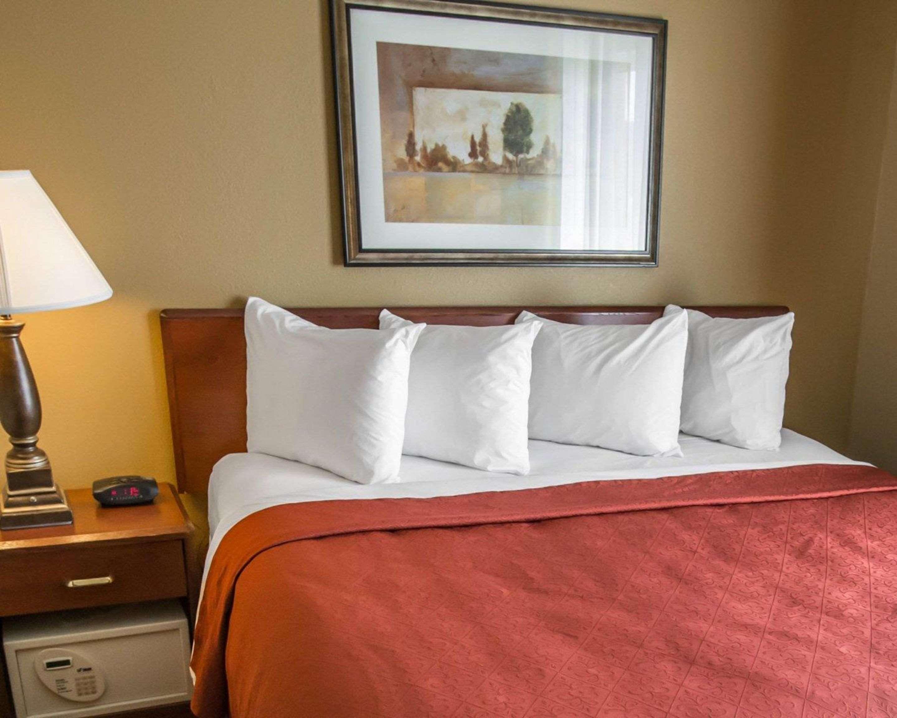Mainstay Suites Joliet I-80 Bagian luar foto