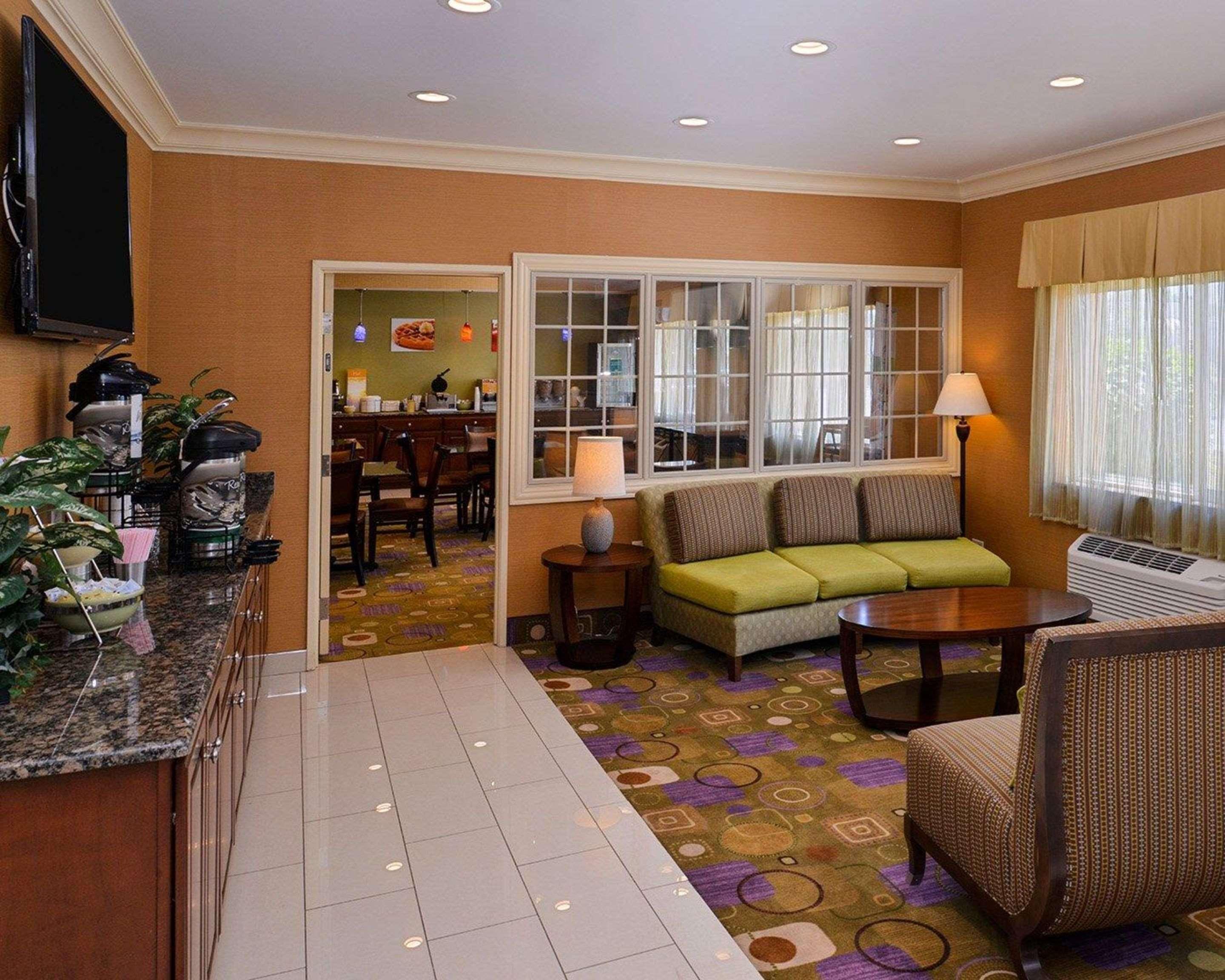 Mainstay Suites Joliet I-80 Bagian luar foto