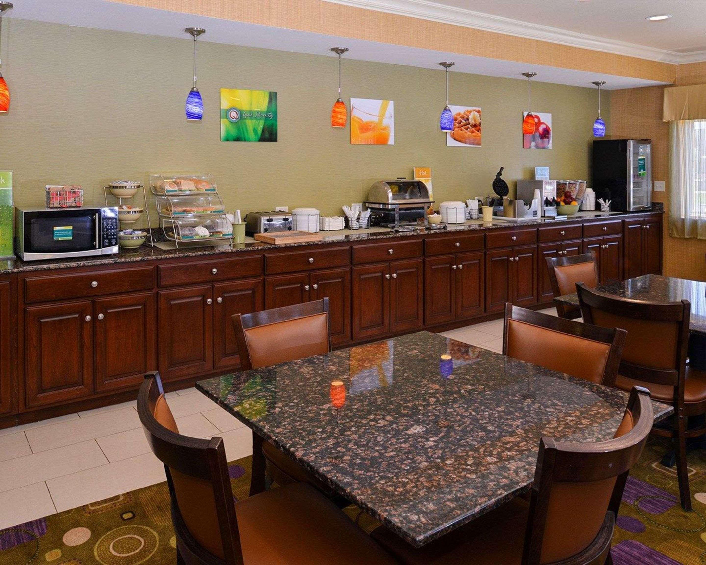 Mainstay Suites Joliet I-80 Bagian luar foto