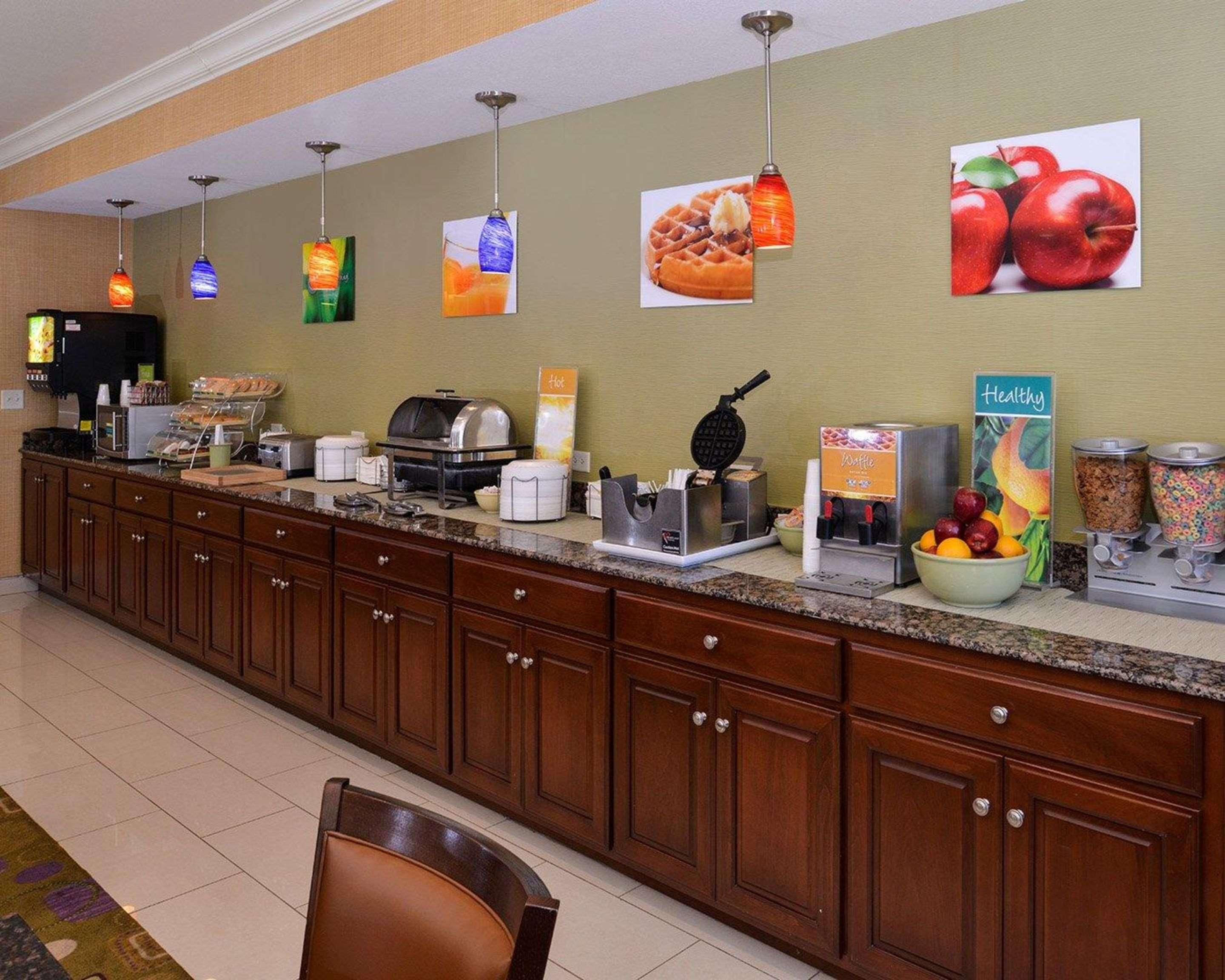 Mainstay Suites Joliet I-80 Bagian luar foto