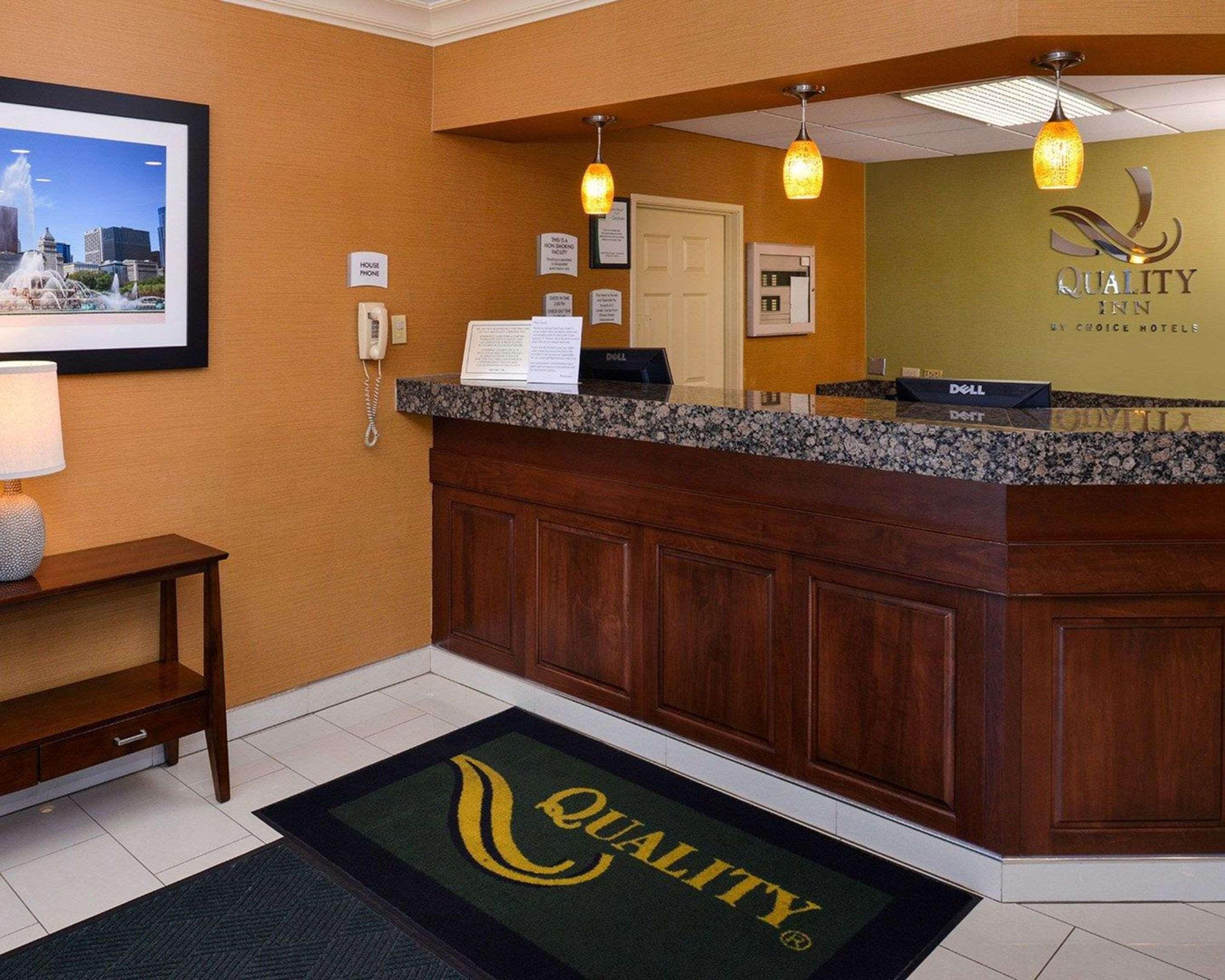 Mainstay Suites Joliet I-80 Bagian luar foto