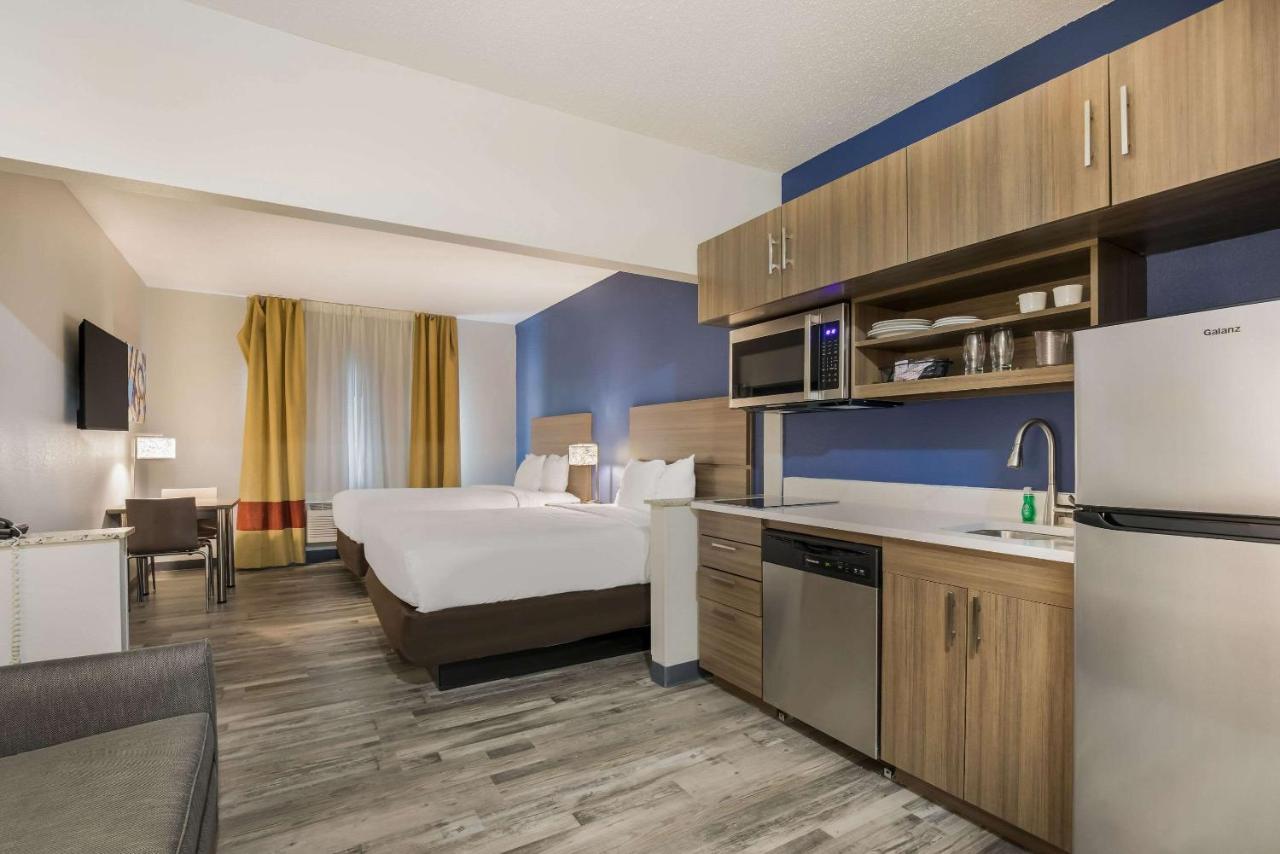 Mainstay Suites Joliet I-80 Bagian luar foto