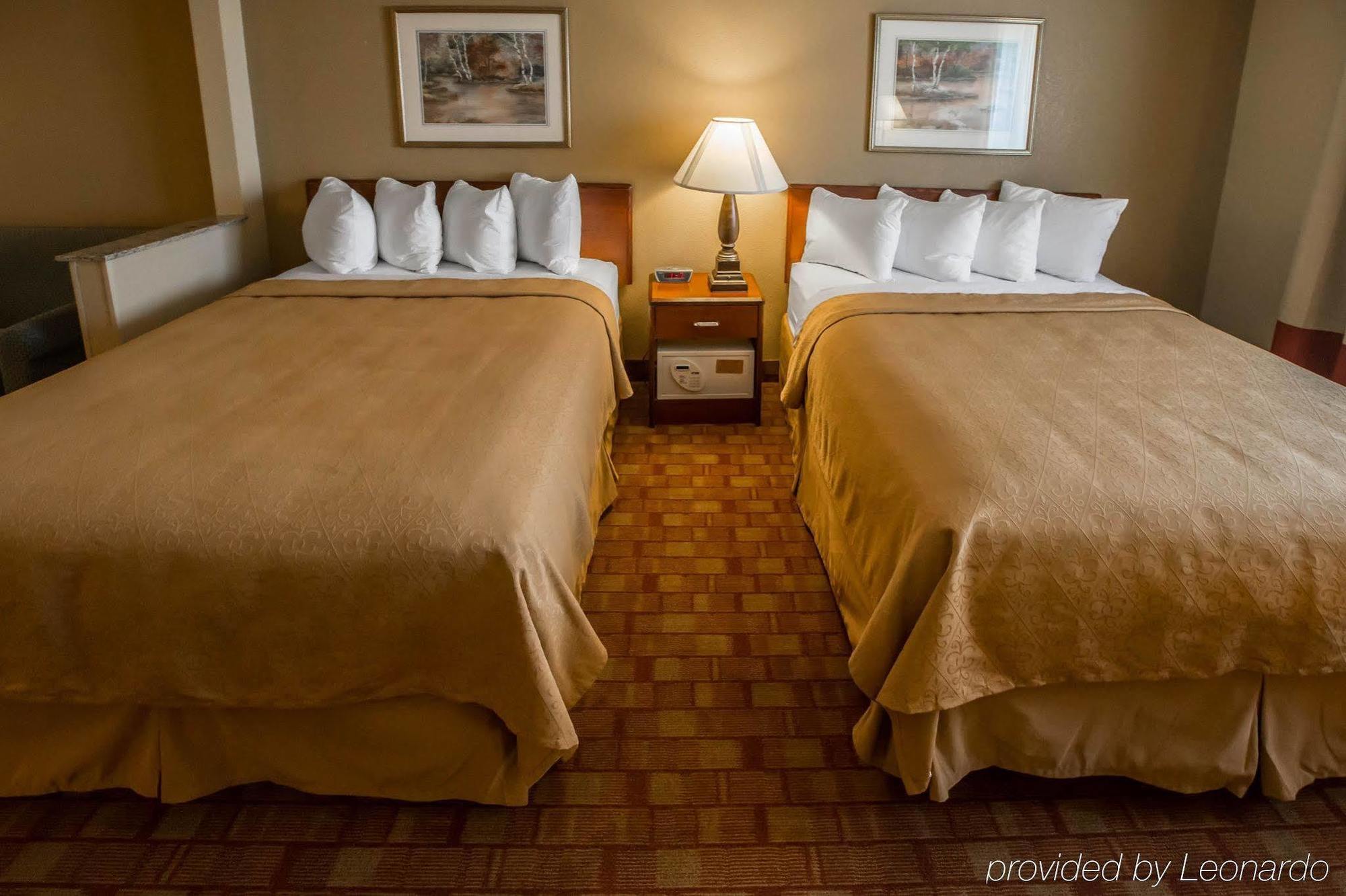 Mainstay Suites Joliet I-80 Bagian luar foto